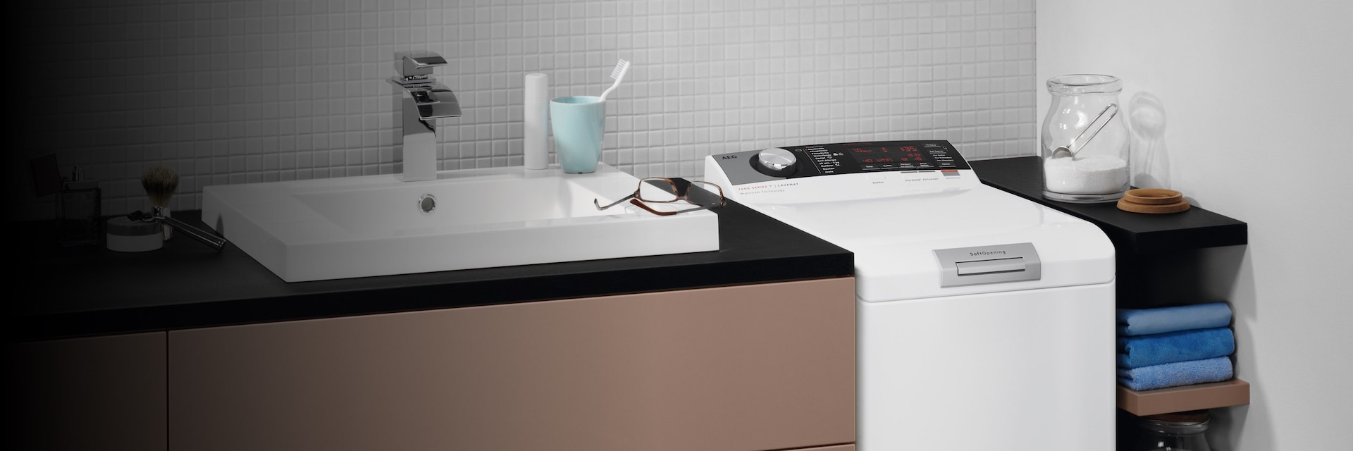 Masina de spalat rufe AEG cu incarcare verticala